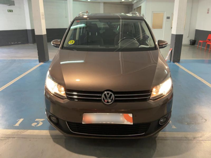 Volkswagen Touran 1.6 TDI Advance — zdjęcie 9