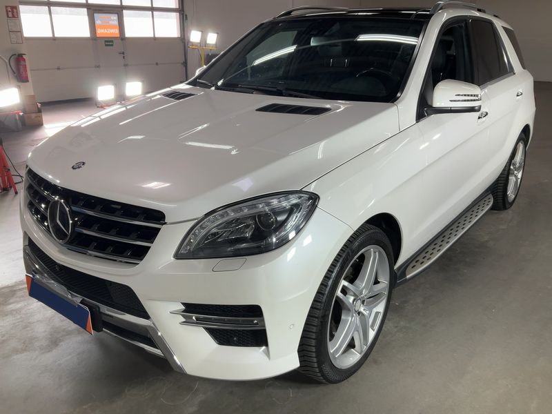 Mercedes-Benz M-Klasse