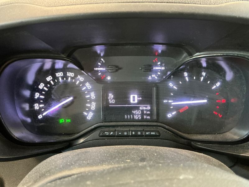 Citroen Berlingo 1.5 Blue-HDi Club XL 2021 – снимка 18
