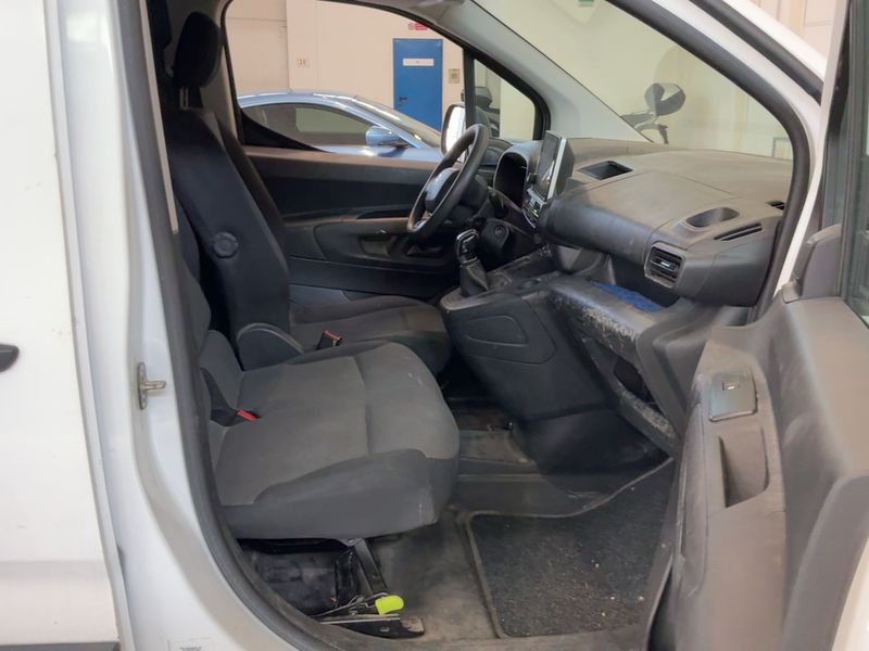 Citroen Berlingo 1.5 Blue-HDi Club XL 2021 – снимка 16