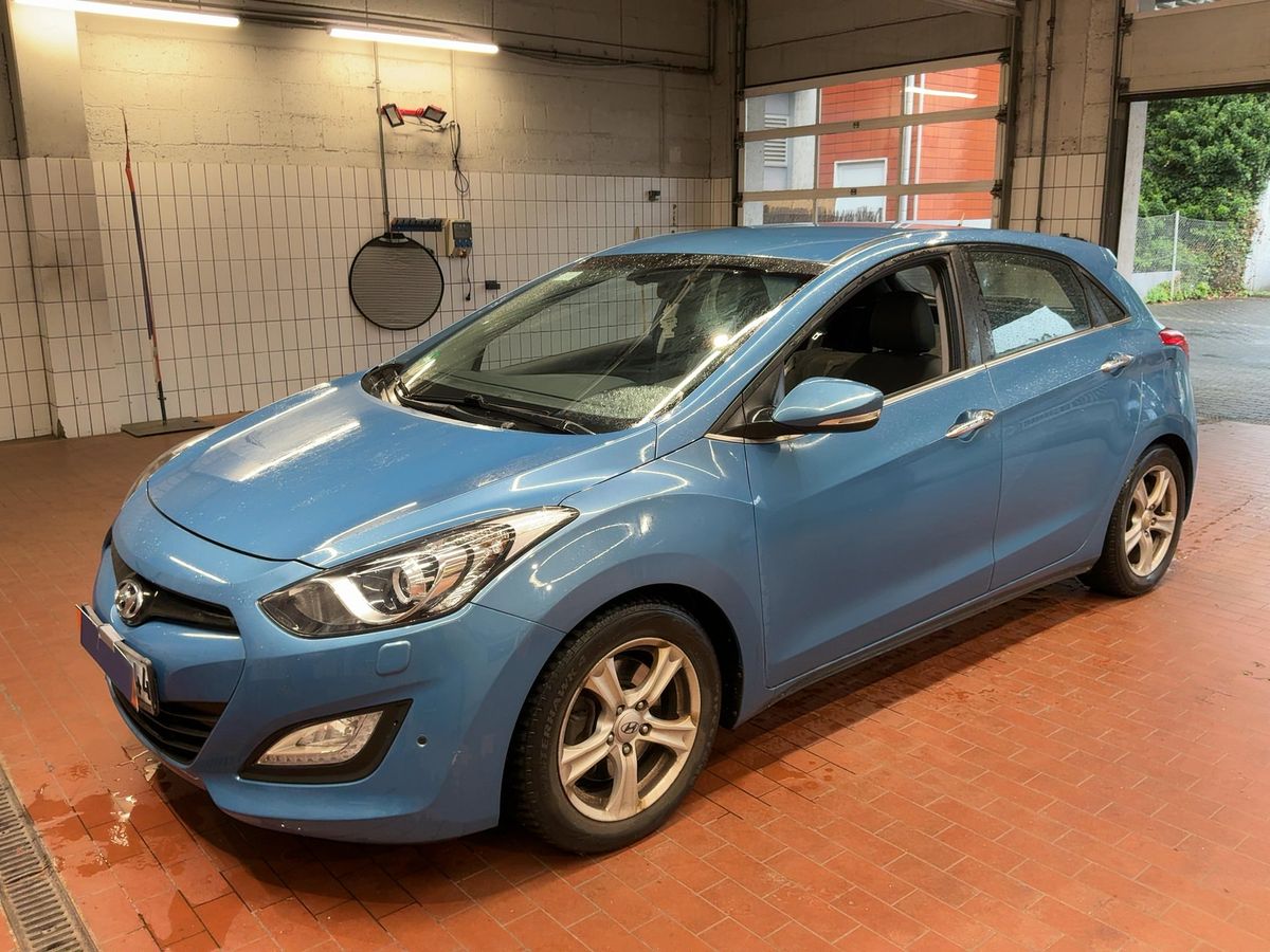Hyundai i30 2013