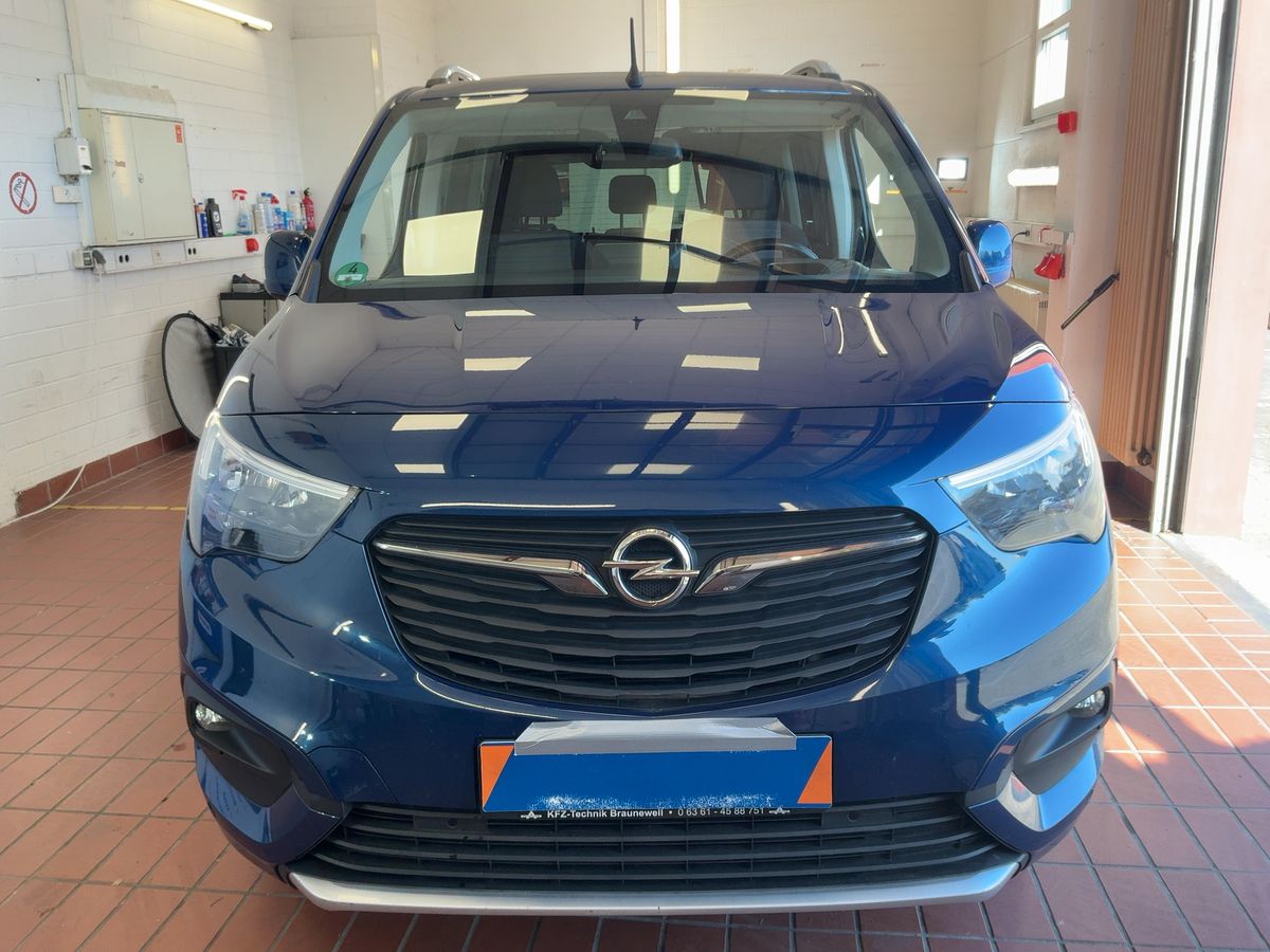 Opel Combo 2019 — photo 15