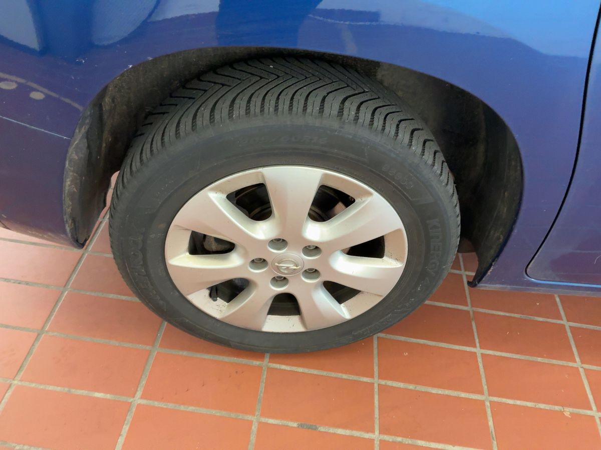 Opel Combo 2019 — photo 10