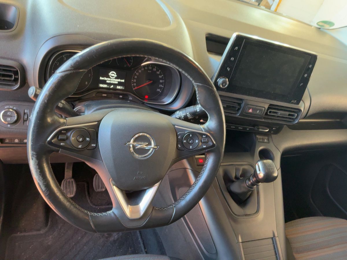 Opel Combo 2019 — photo 19