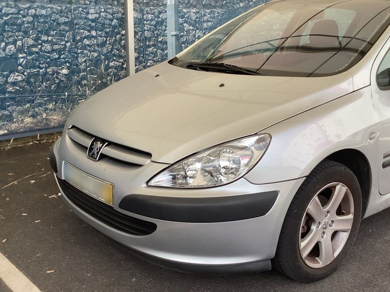 Peugeot 307 1.4 HDi Presence — zdjęcie 2