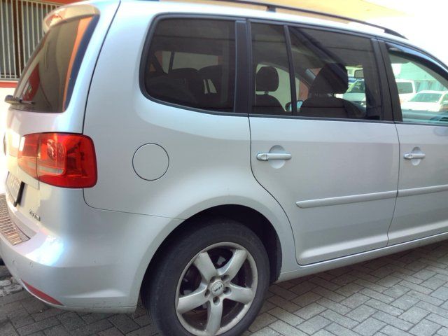 Volkswagen Touran 2.0 TDI Comfortline — zdjęcie 6