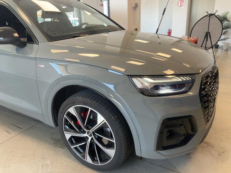 Audi Q5 Sportback 40 TDI Mild-Hybrid quattro S line — zdjęcie 8