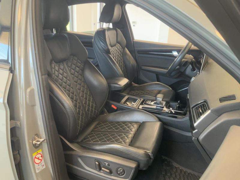Audi Q5 Sportback 40 TDI Mild-Hybrid quattro S line — zdjęcie 11