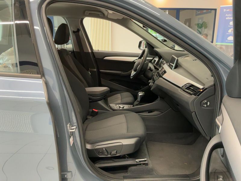 BMW X1 xDrive 25e Advantage 2021 – снимка 17