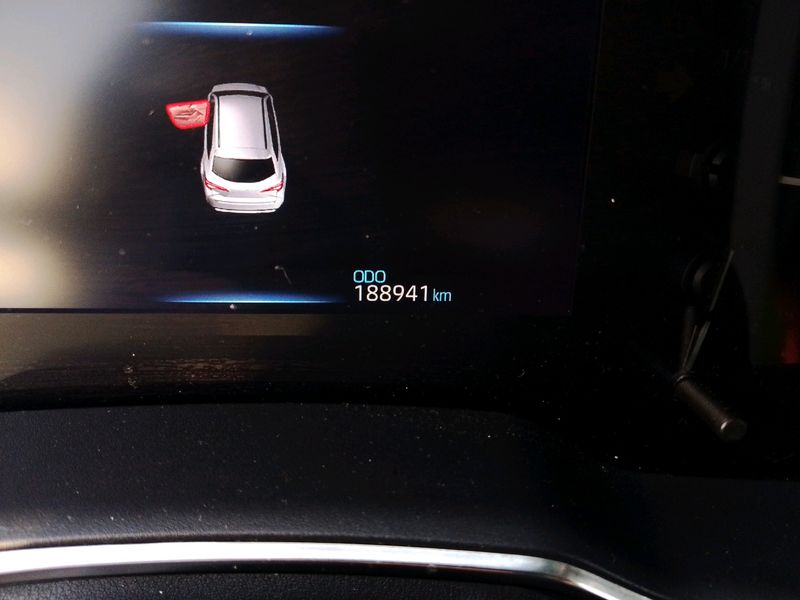 Toyota Corolla 1.8 Hybrid Active — zdjęcie 11