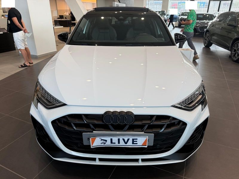 Audi S3 Sportback 2.0 TFSI quattro — zdjęcie 7