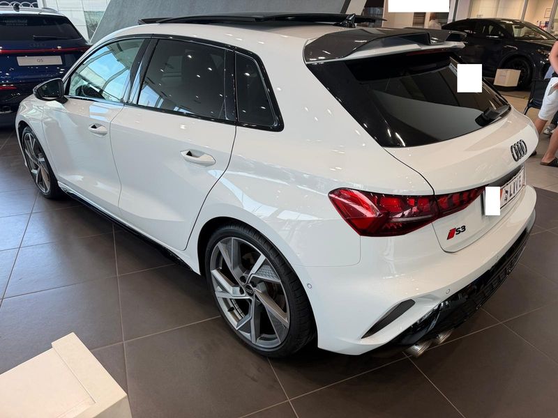 Audi S3 Sportback 2.0 TFSI quattro — zdjęcie 3