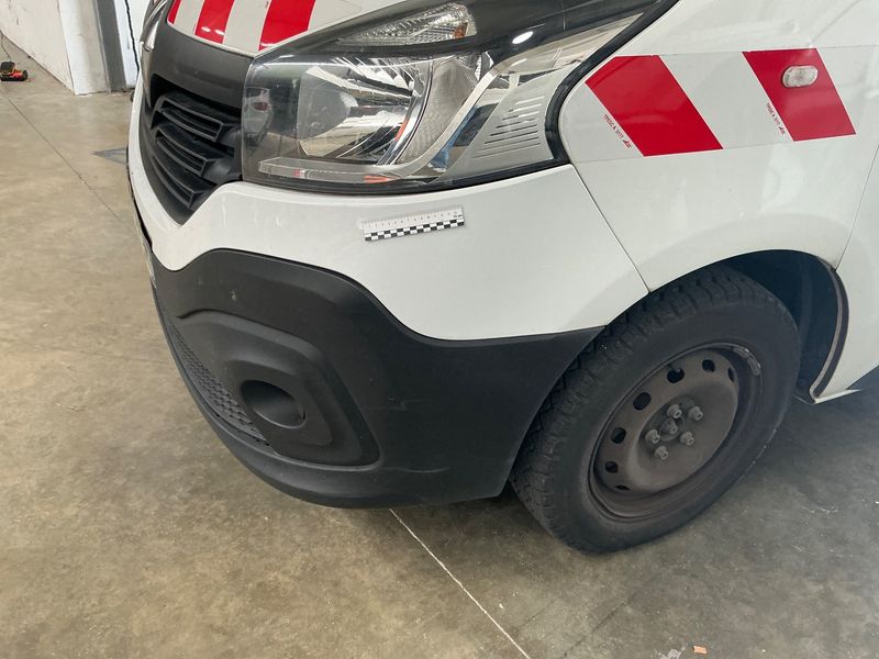 Renault Trafic 1.6 dCi Grand Confort L1H1 1000 2017 – снимка 40