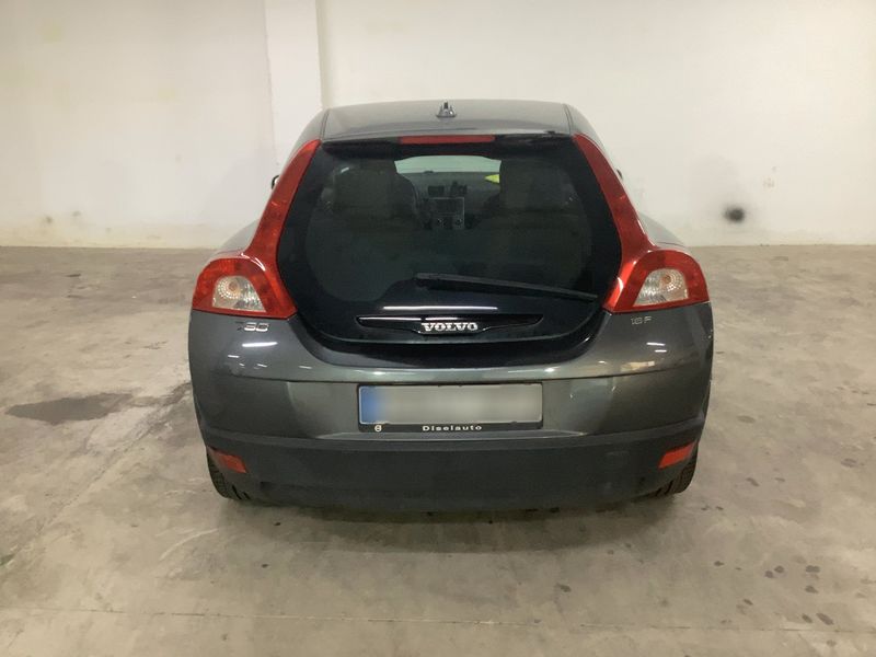 Volvo C30 1.8 F Momentum — zdjęcie 5