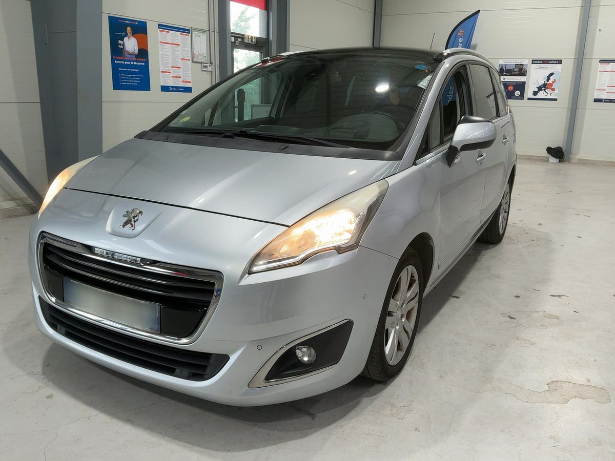 Peugeot 5008 2016
