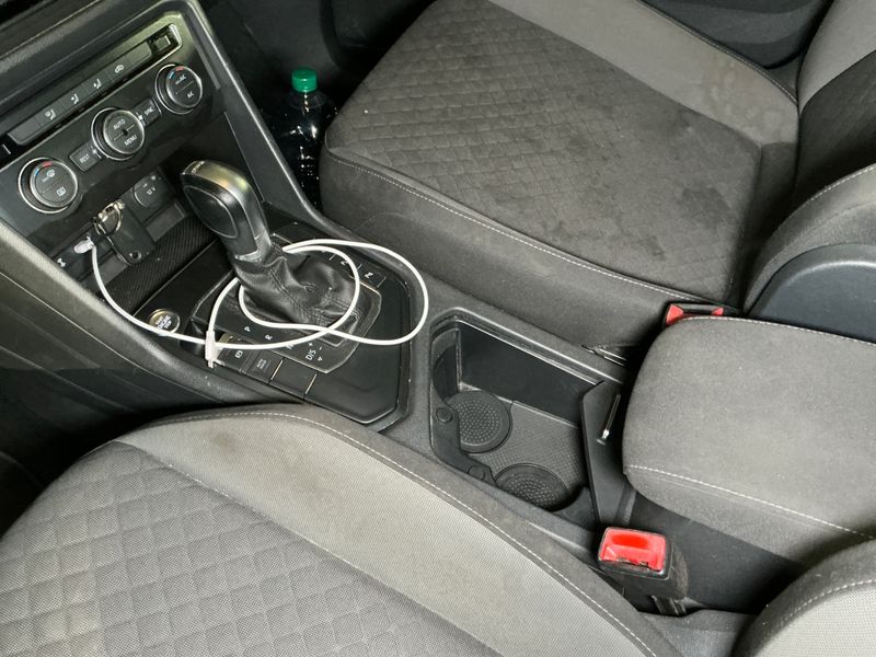 Volkswagen Tiguan 2.0 TDI Business BlueMotion Tech 2016 – снимка 48