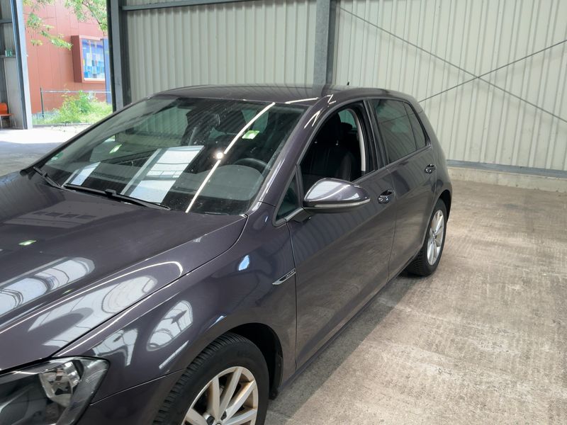 Volkswagen Golf VII 1.6 TDI Lounge BlueMotion Tech — zdjęcie 2