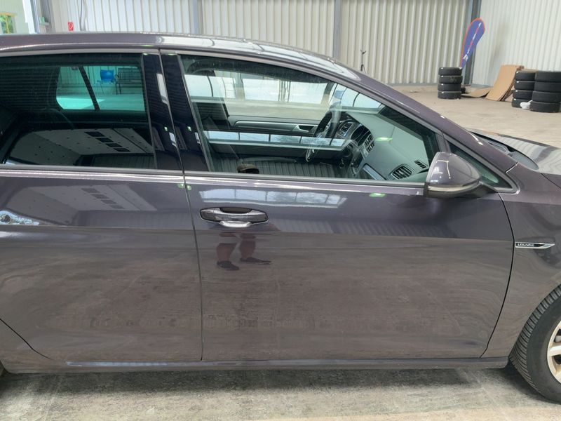 Volkswagen Golf VII 1.6 TDI Lounge BlueMotion Tech — zdjęcie 7
