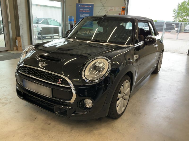 MINI Cabrio Cooper S