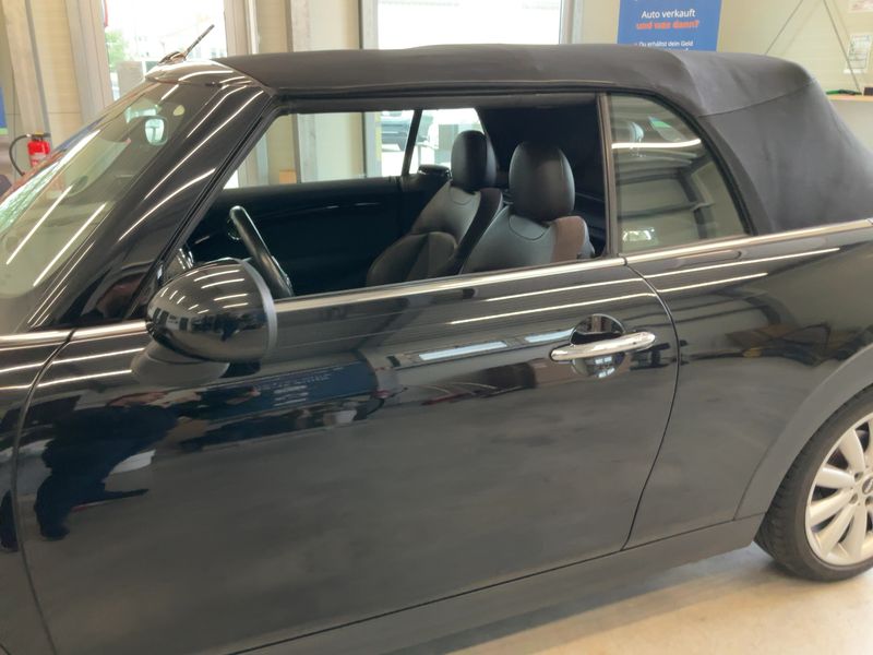 MINI Cabrio Cooper S — zdjęcie 4
