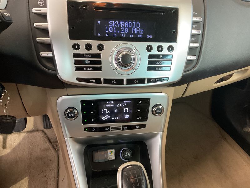 Lancia Delta 1.4 Turbo Platino — zdjęcie 6