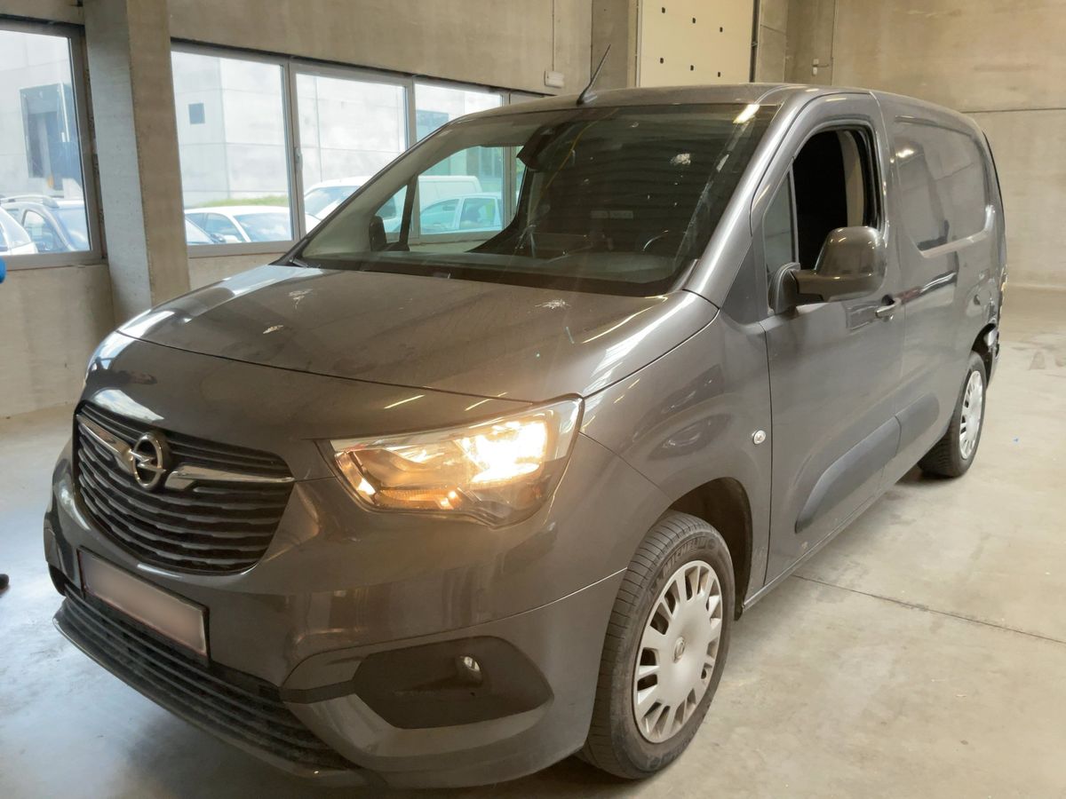 Opel Combo 2021 — photo 1