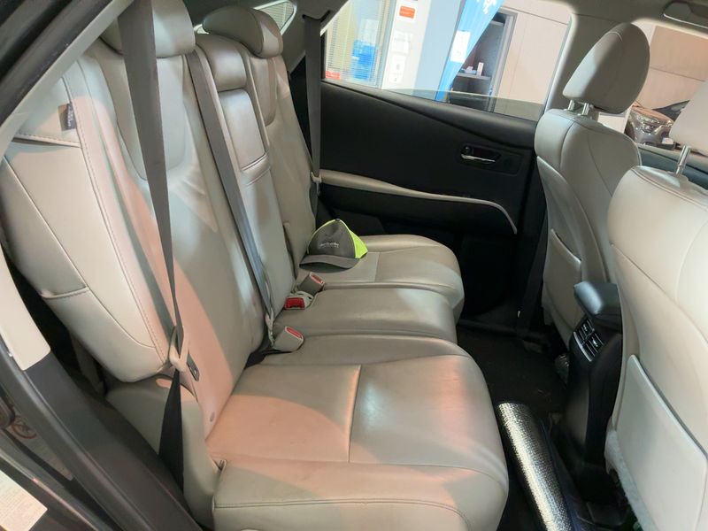 Lexus RX-Serie RX 450h Executive — zdjęcie 14