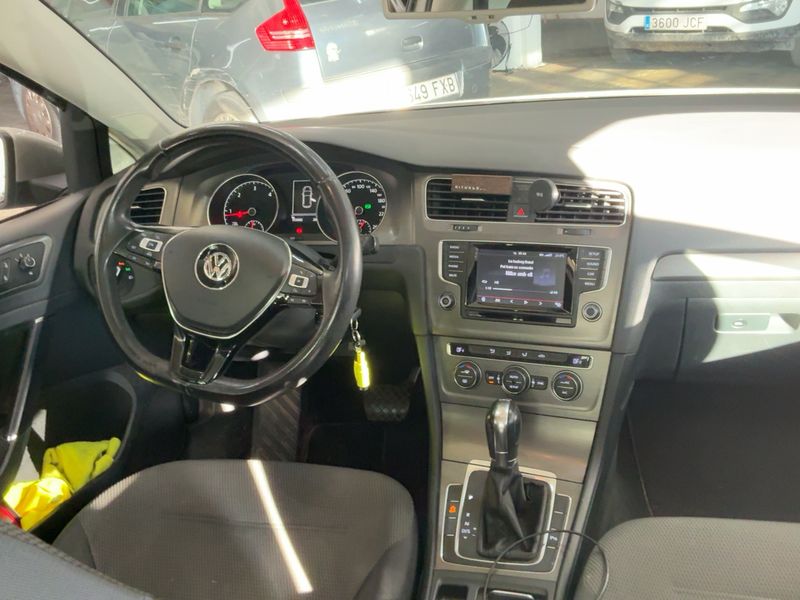 Volkswagen Golf VII 1.6 TDI Advance BlueMotion Tech — zdjęcie 12