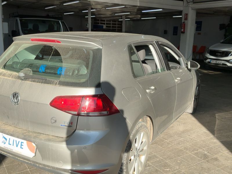 Volkswagen Golf VII 1.6 TDI Advance BlueMotion Tech — zdjęcie 6