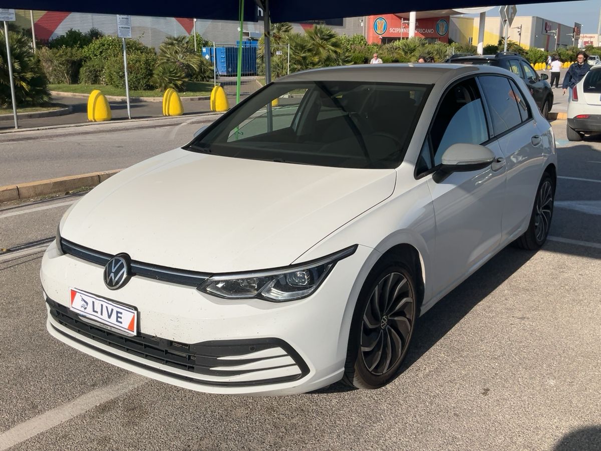 Volkswagen Golf 2021
