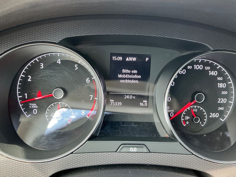 Volkswagen Golf VII Sportsvan 1.4 TSI Lounge BlueMotion Tech — zdjęcie 13