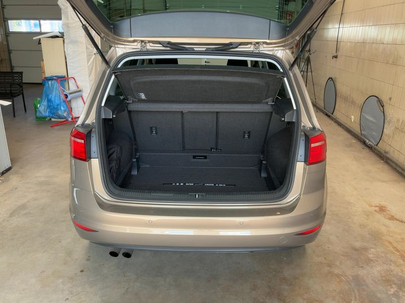 Volkswagen Golf VII Sportsvan 1.4 TSI Lounge BlueMotion Tech — zdjęcie 10