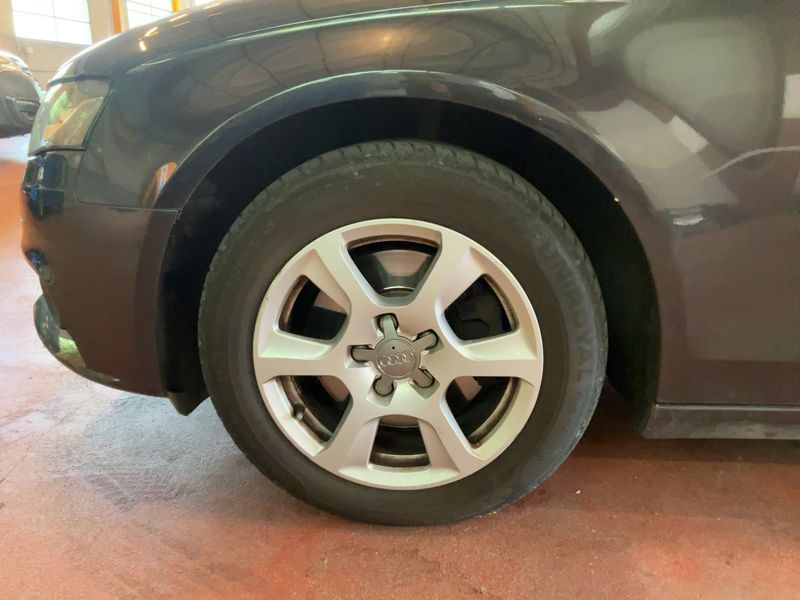 Audi A4 2.0 TDI 2010 – снимка 3