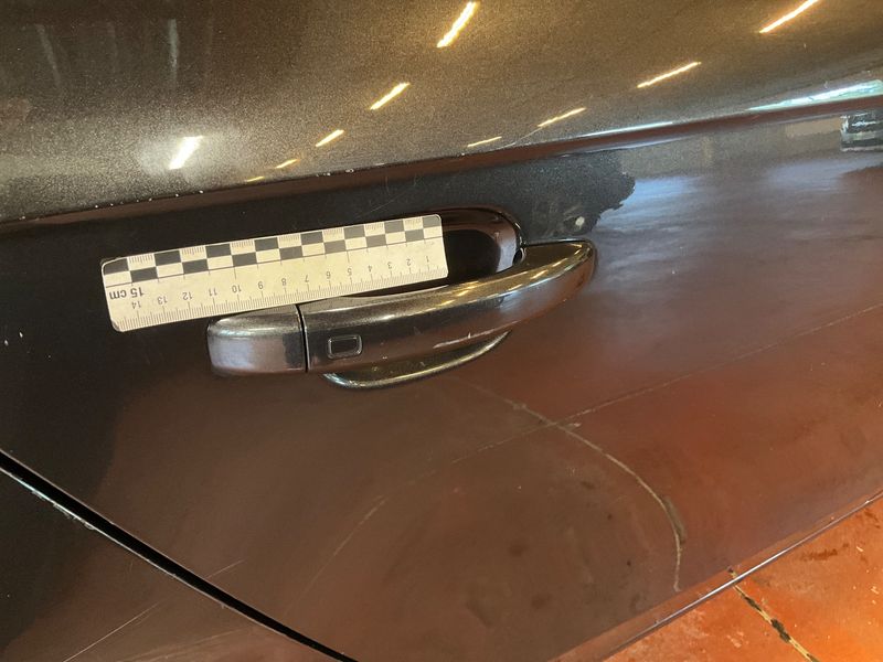 Audi A4 2.0 TDI 2010 – снимка 28