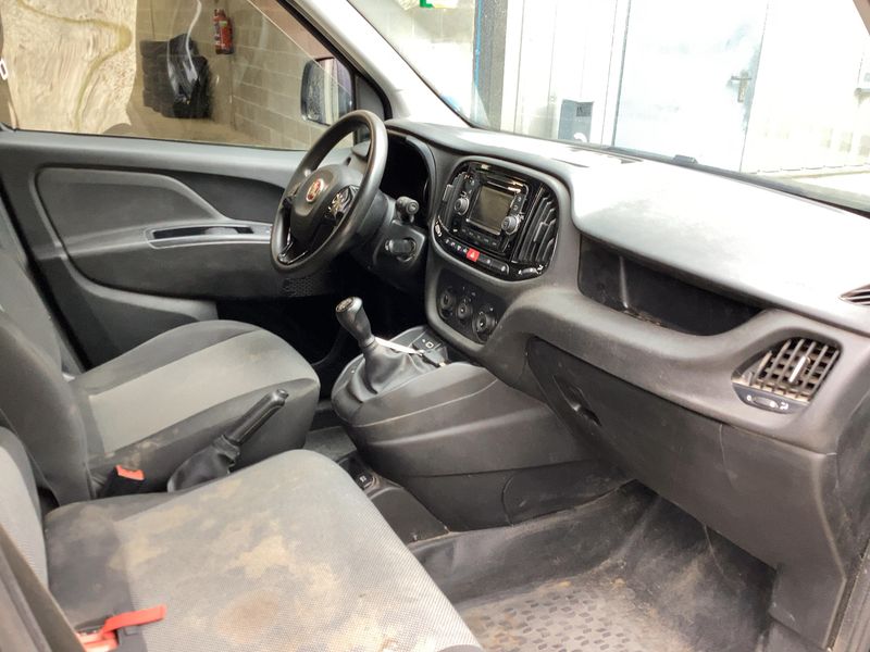 Fiat Doblo 1.3 M-Jet Easy Kasten — zdjęcie 11