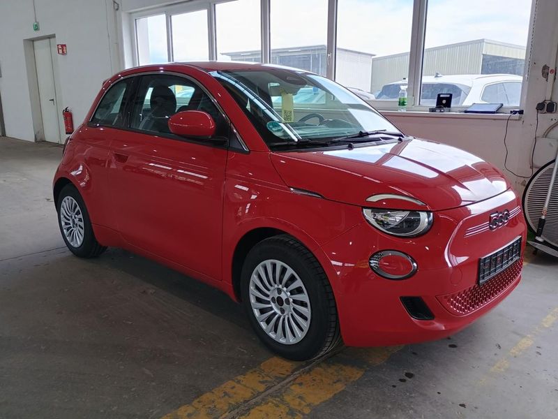 Fiat 500e electric drive 87 kW Red — zdjęcie 4