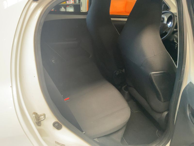 Peugeot 108 1.0 VTi Active — zdjęcie 14