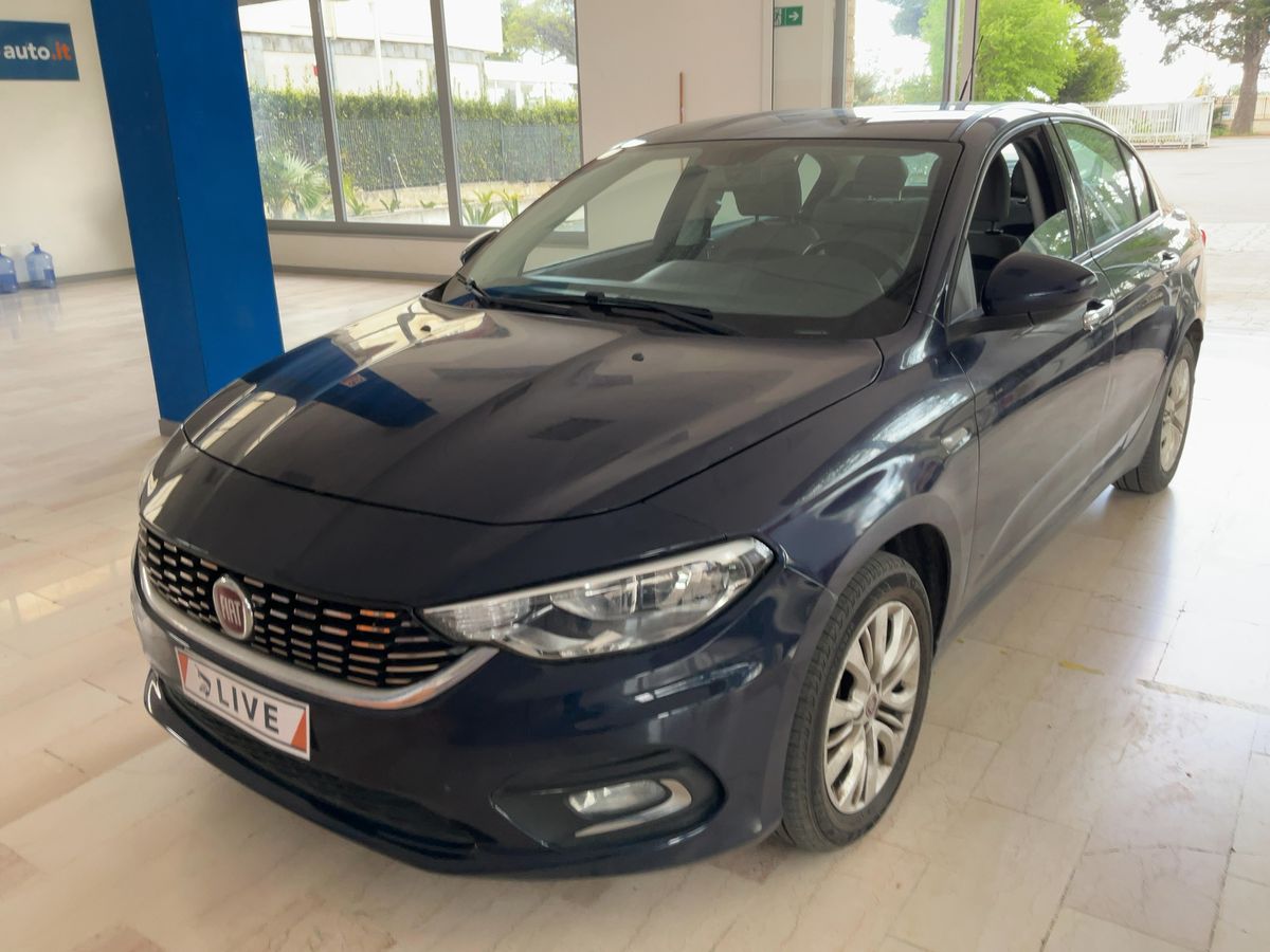 Fiat Tipo 2017 — photo 1