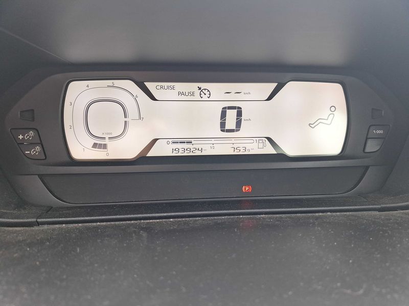Citroen C4 Picasso 1.6 HDi Attraction — zdjęcie 12