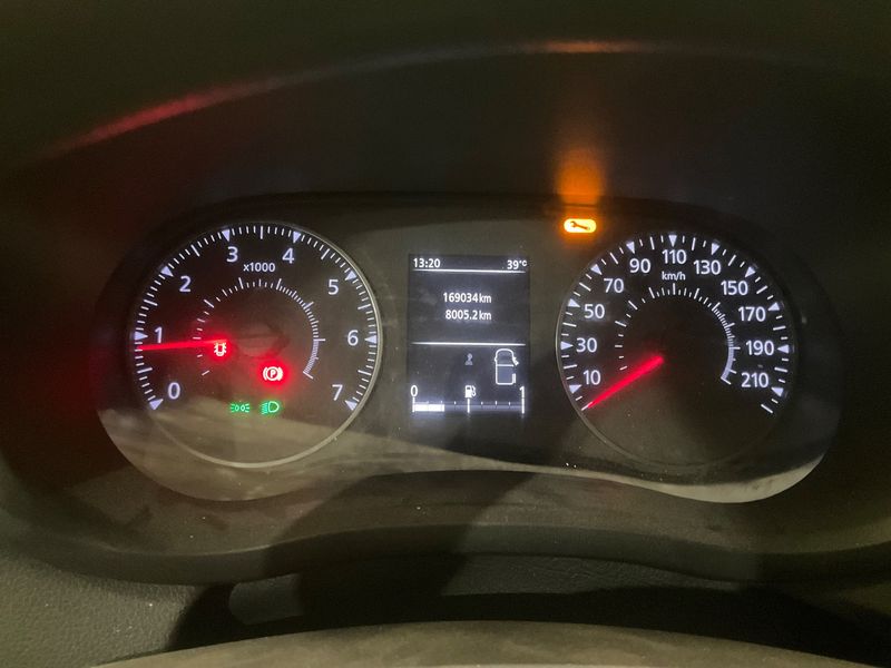 Renault Master 2.3 dCi L2H2 HKa 3,3t — zdjęcie 13