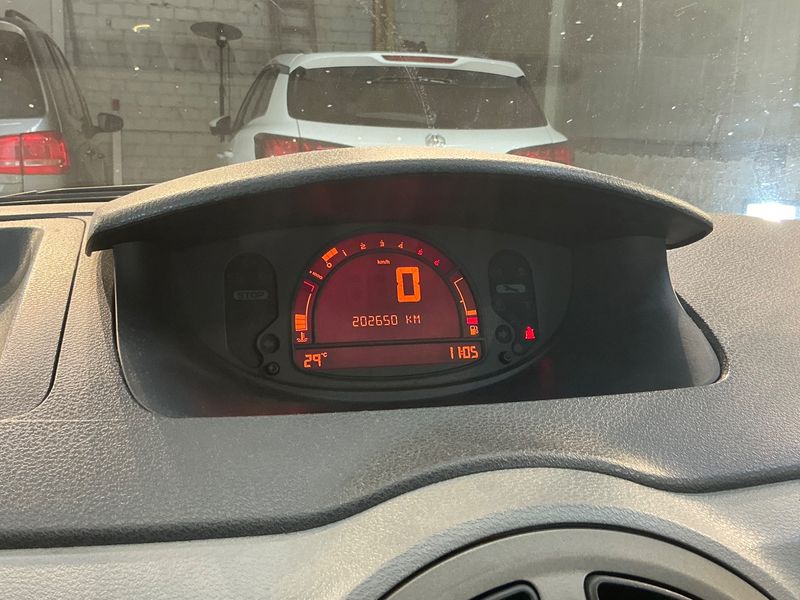 Renault Modus 1.5 dCi Authentique — zdjęcie 4