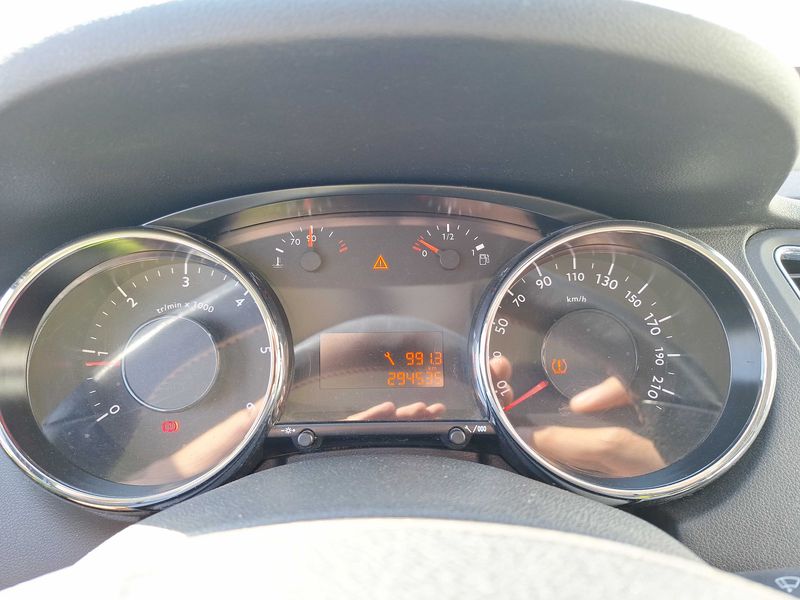 Peugeot 5008 1.6 Blue-HDi Style — zdjęcie 12