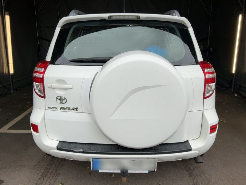 Toyota RAV 4 2.0 Sol 2010 – снимка 7