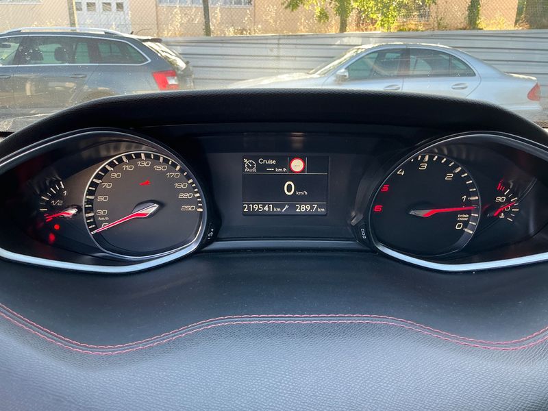 Peugeot 308 1.5 Blue-HDi GT Line 2018 – снимка 18