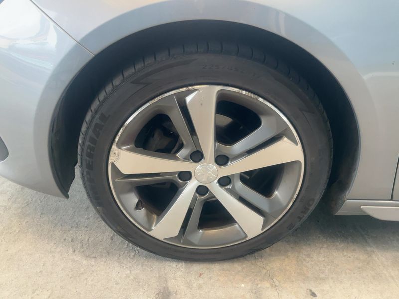 Peugeot 308 1.5 Blue-HDi GT Line 2018 – снимка 3