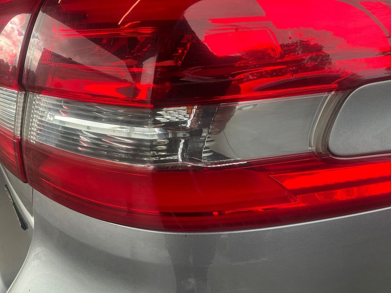 Peugeot 308 1.5 Blue-HDi GT Line 2018 – снимка 27