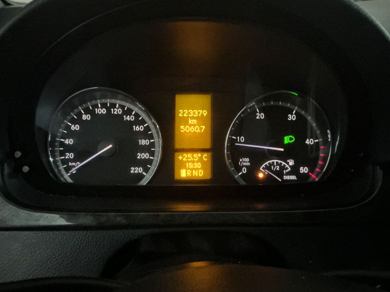 Mercedes-Benz Viano 3.0 CDI lang BlueEfficiency Ambiente — zdjęcie 13