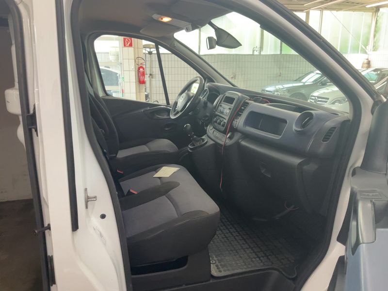 Opel Vivaro 1.6 CDTI Kasten L1H1 2,7t — zdjęcie 11