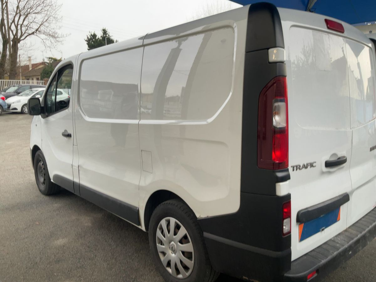 Renault Trafic 2020 — photo 7