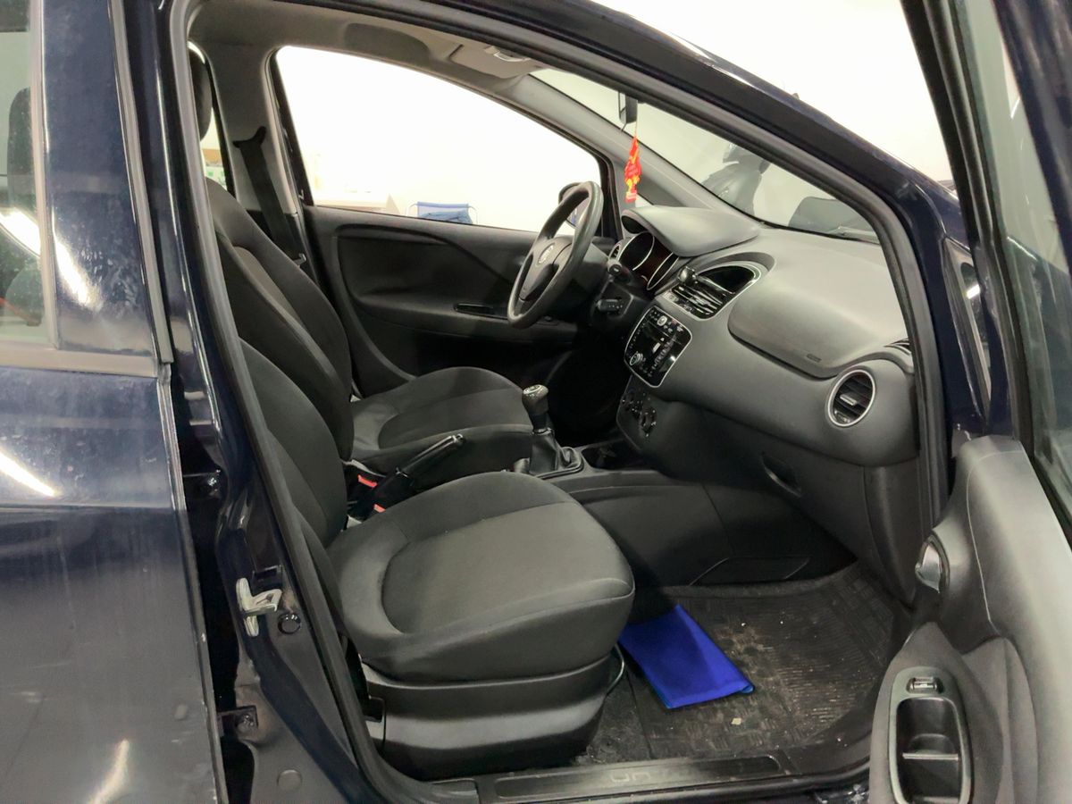 Fiat Punto 2016 — photo 17